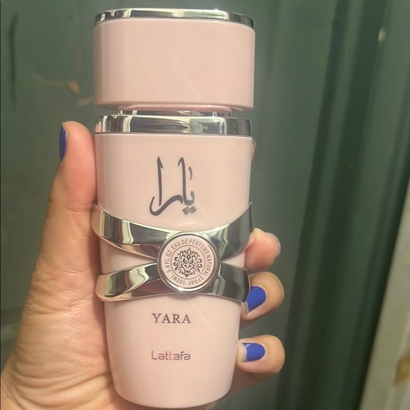 Pink Iridescent Cosmetic Container - Picture 2 of 2